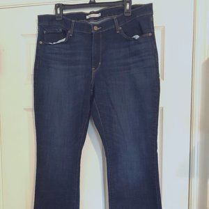 Women's Boot Cut Levi Jeans Size 18